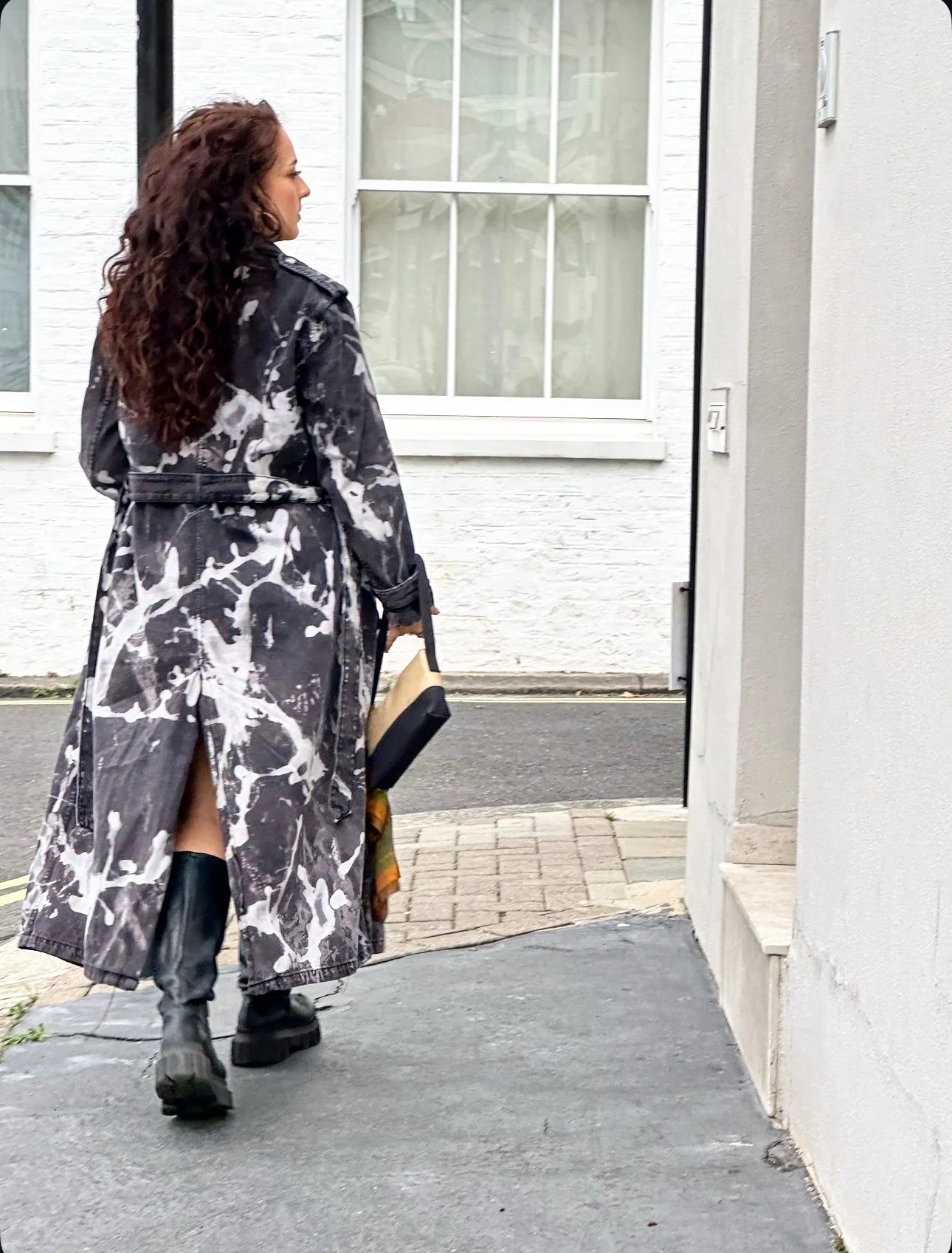 The Signature Trench