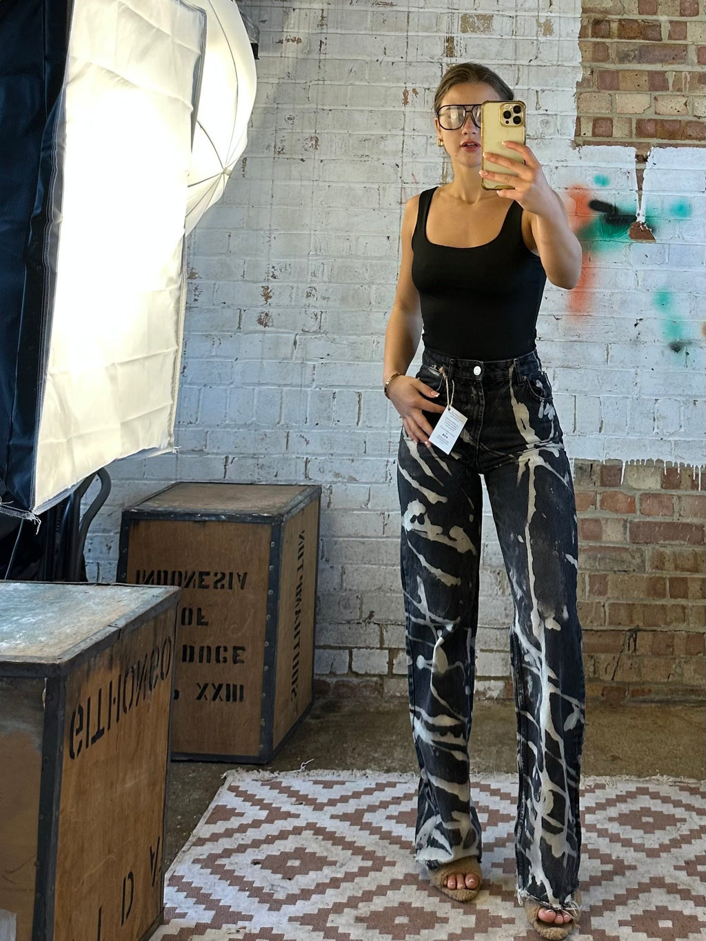 The Noir Jean